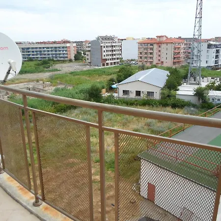 Solna Apartamento Pomorie